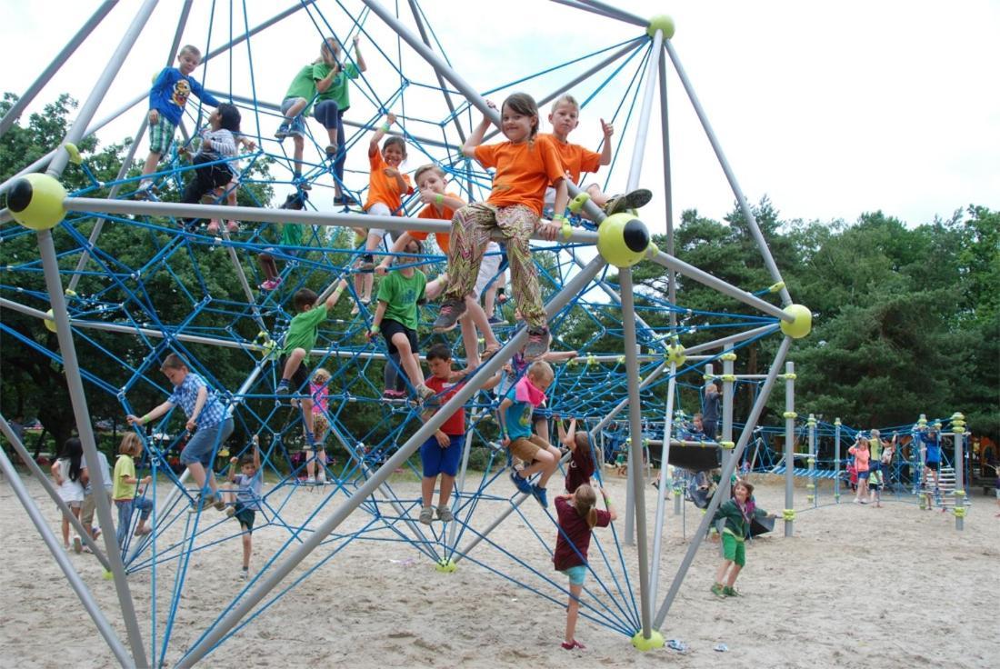 Safaritent At Camping Gt Keiheuvel Balen Εξωτερικό φωτογραφία