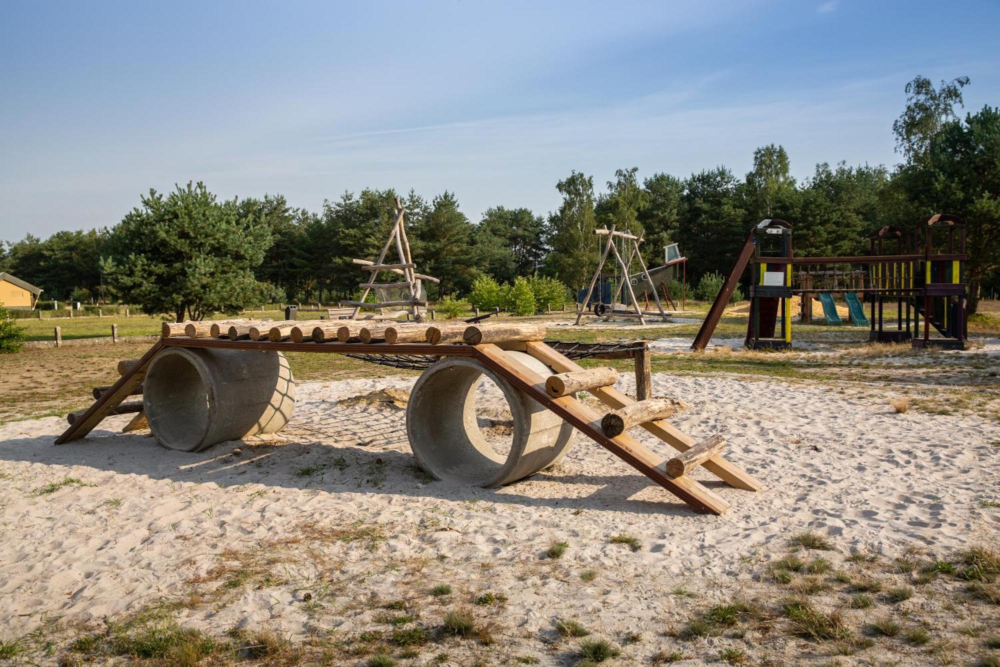 Safaritent At Camping Gt Keiheuvel Balen Εξωτερικό φωτογραφία